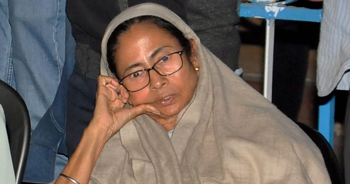 West Bengal CM Mamata Banerjee ends three day long dharna