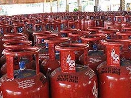 Subsidised LPG cylinder rates cut by Rs 1.46 and Non-Subsidised LPG cylinder rates cut by Rs 30