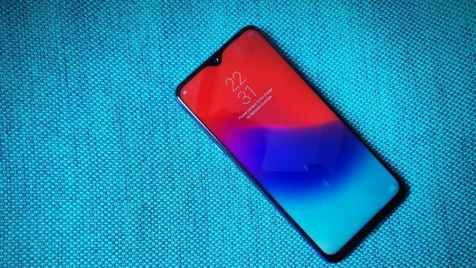 Realme 3 Pro smartphone will be launching in India on April 22