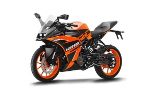 KTM RC 125 ABS model at Rs 1.47 lakh