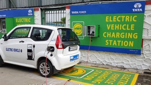 EESL signed MoU with AMC to set up 100 charging stations for e-Vehicles